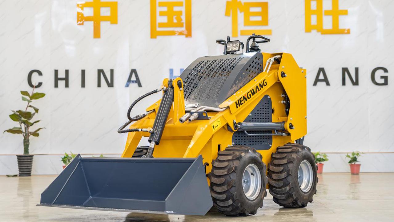 HW-S360滑移装载机操作说明