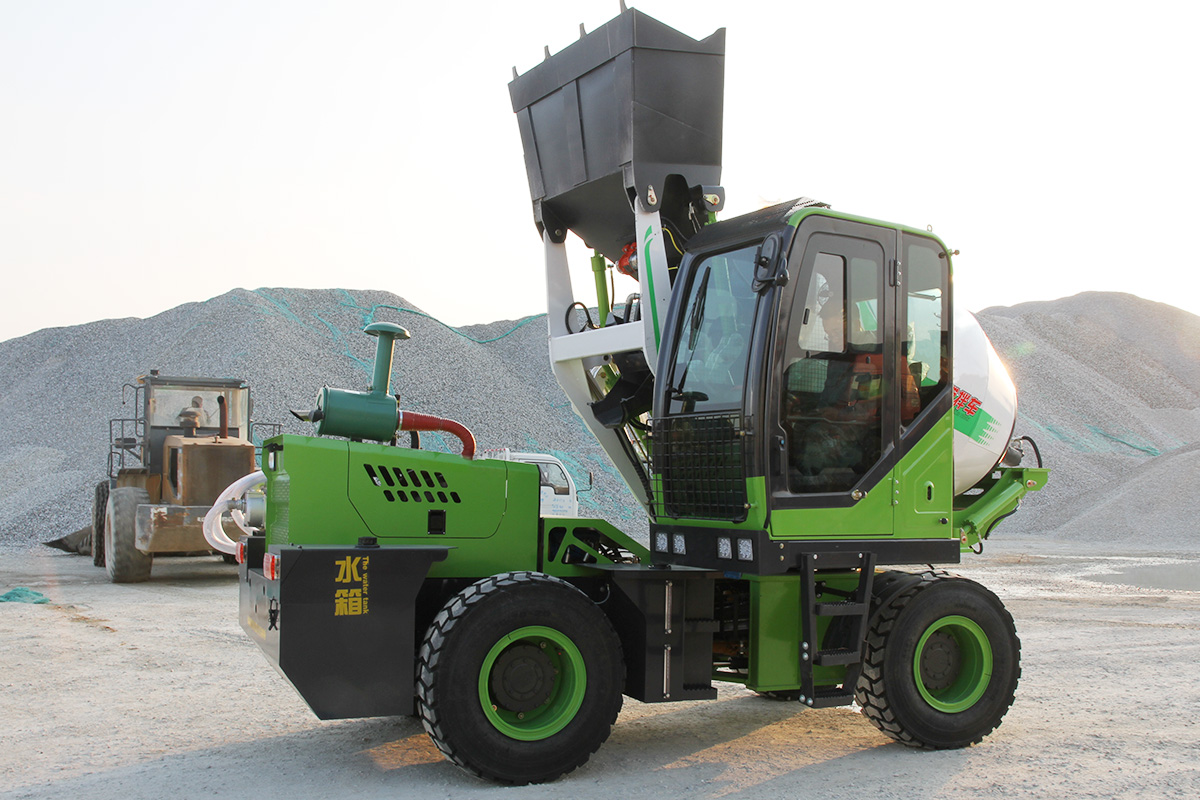 HWJF260上料车