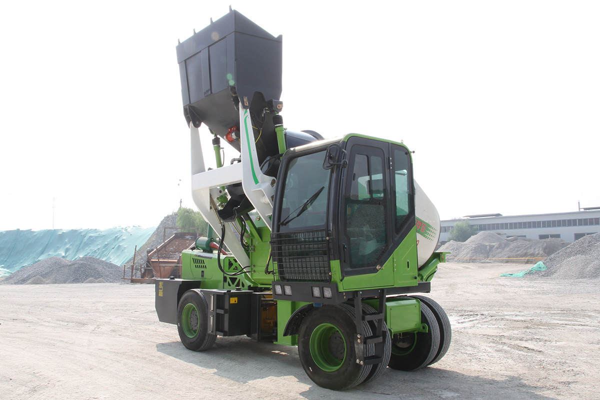 HWJF400上料车